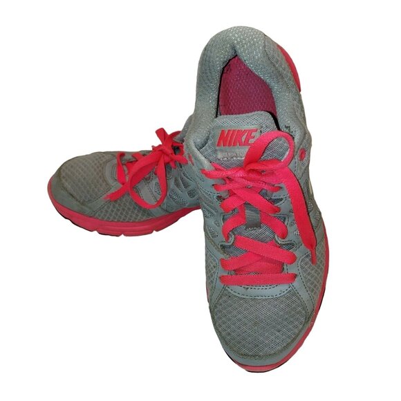 Nike Relentless2 Womans 7.5 Sneaker Running Shoe Pink Gray Logo light weight - Picture 1 of 12